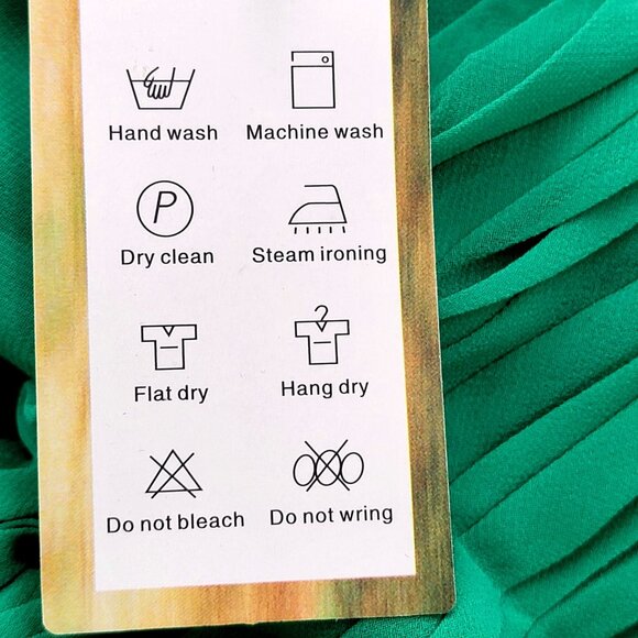 Green Sleeveless V-Neck Ruched Empire Waist Floor-Length Chiffon Dress - Picture 12 of 13